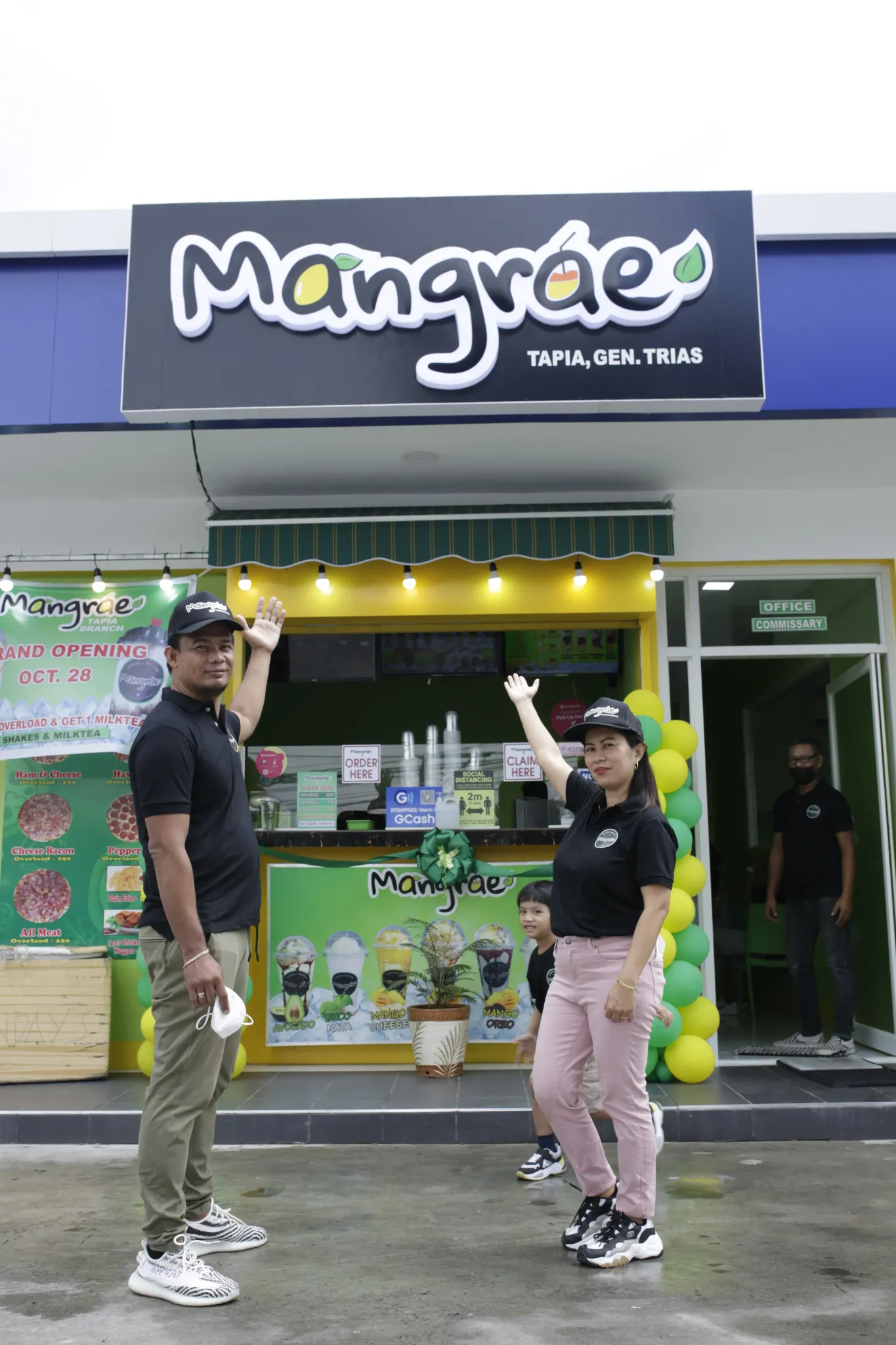 Mangrae branch storefront during its grand opening